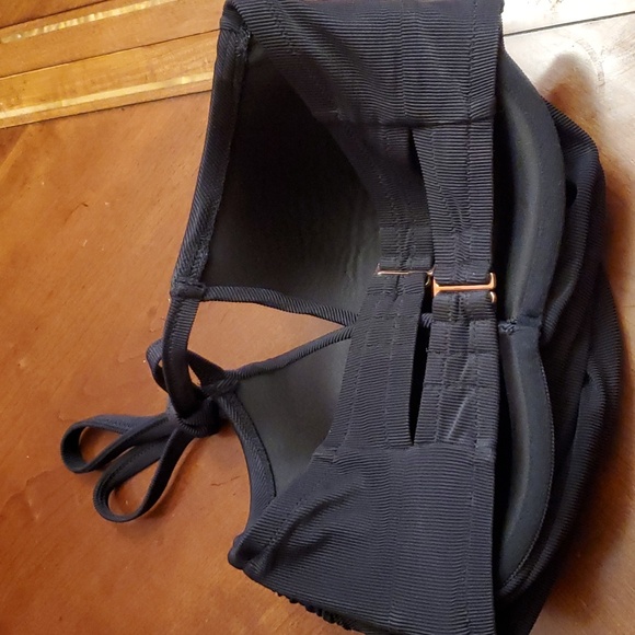 Shade And Shore Women's Size 36DD Bikini Swim Top BLACK - Picture 5 of 7